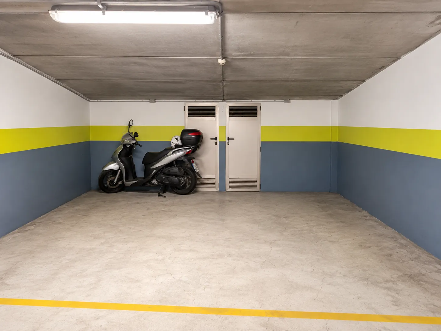 Lote de 2 garajes + 2 trasteros en Santa Catalina